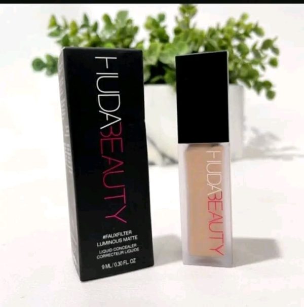 Huda Beauty Makeup Original Foundation