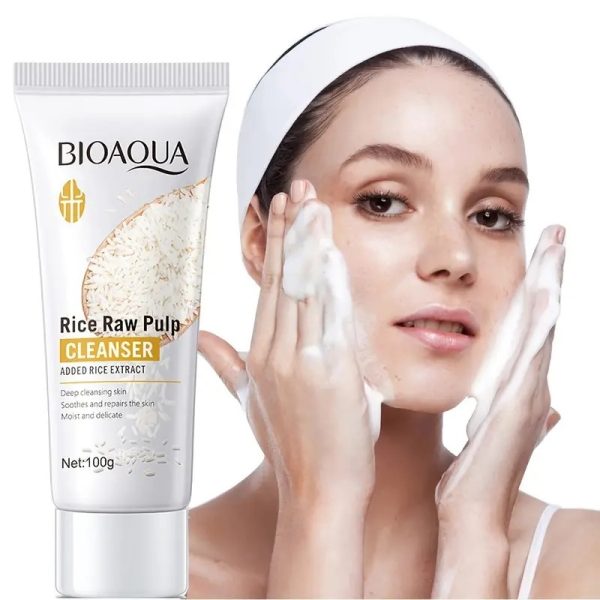 Bioaqua Rice Raw Pulp Cleanser / Face Wash